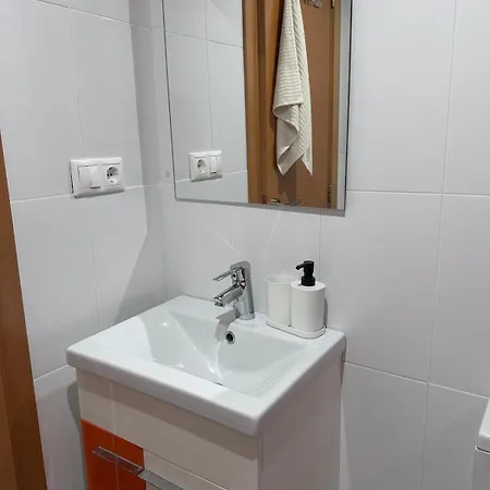 New And Cozy In The Center Of Gandia