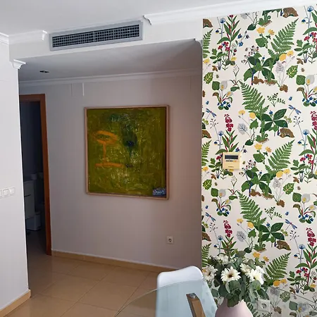 New And Cozy In The Center Of *